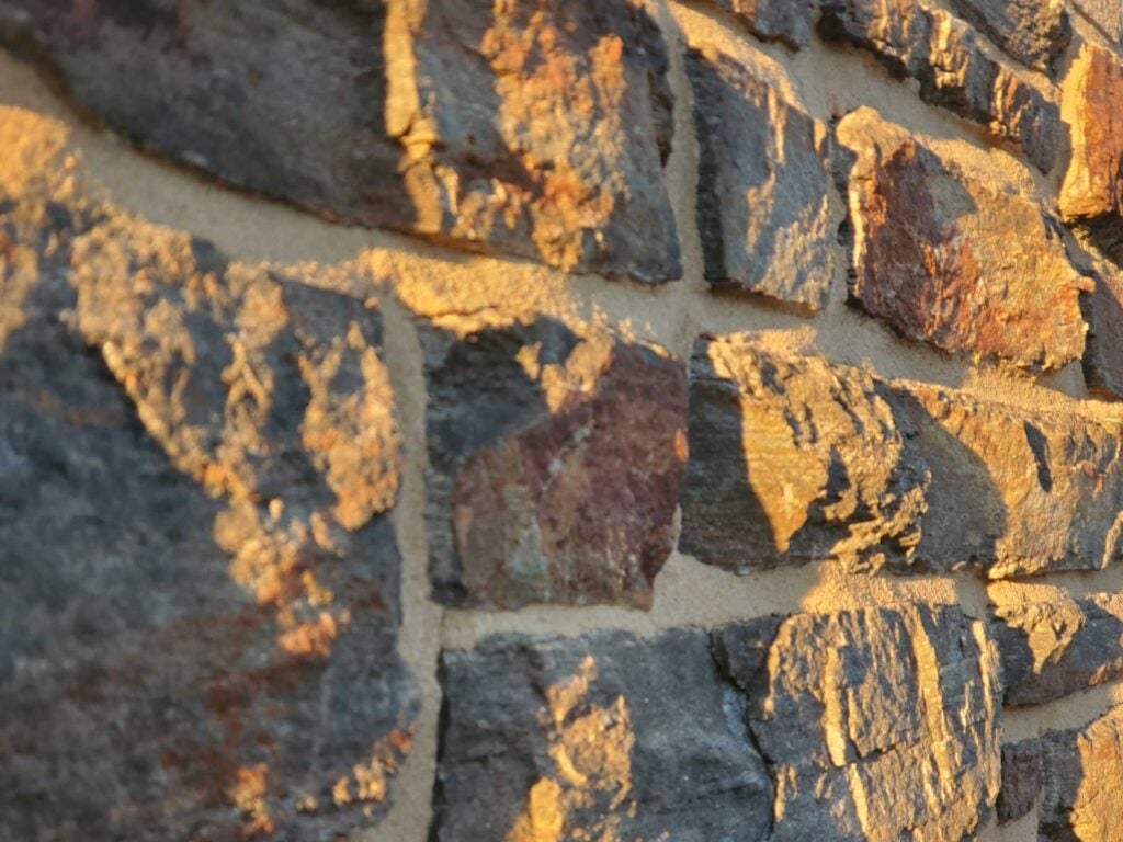 projecting vertical face