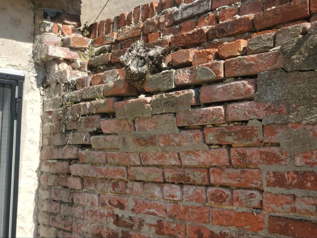 Structural Rigidity In A Historic Brick Wall 12 lateral deflection failure