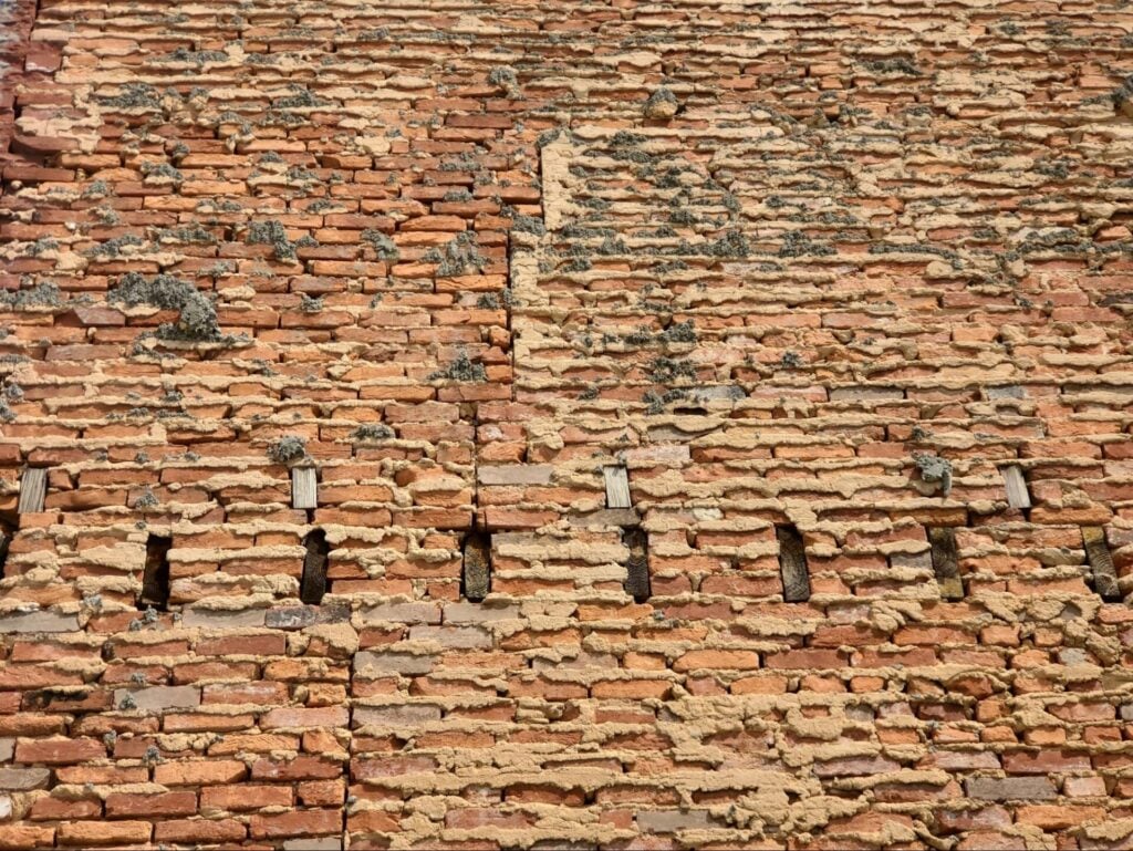 Structural Rigidity In A Historic Brick Wall 6 mortar joints