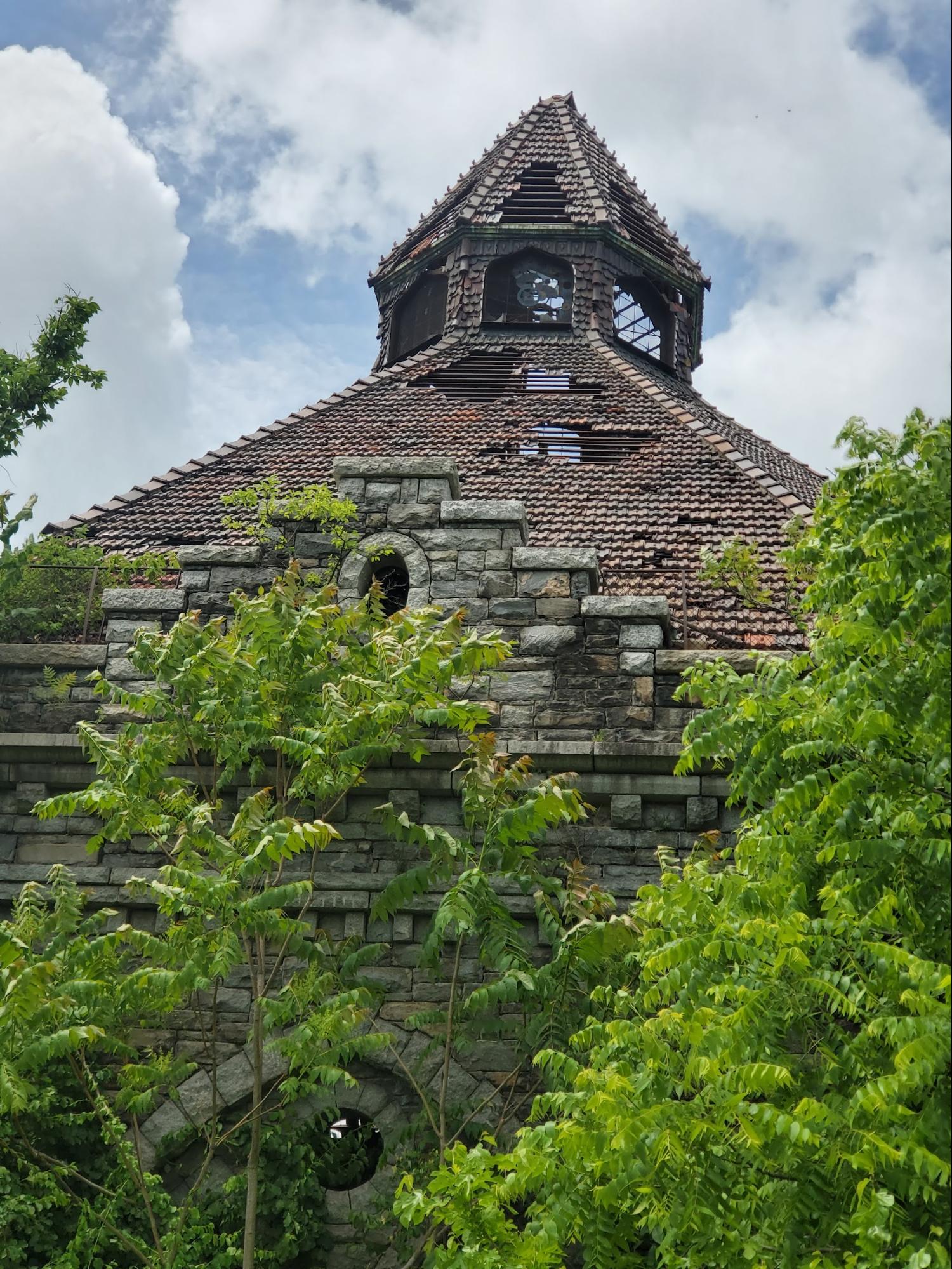 Clifton Park Valve House 7 gable with parameter
