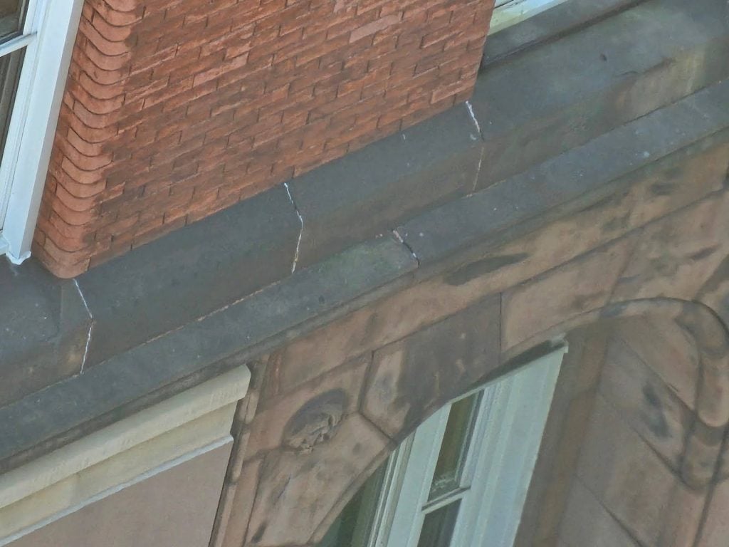 Projecting Horizontal Bands in Masonry Facades - Part II 3 mortar joints and mortar joints are intended